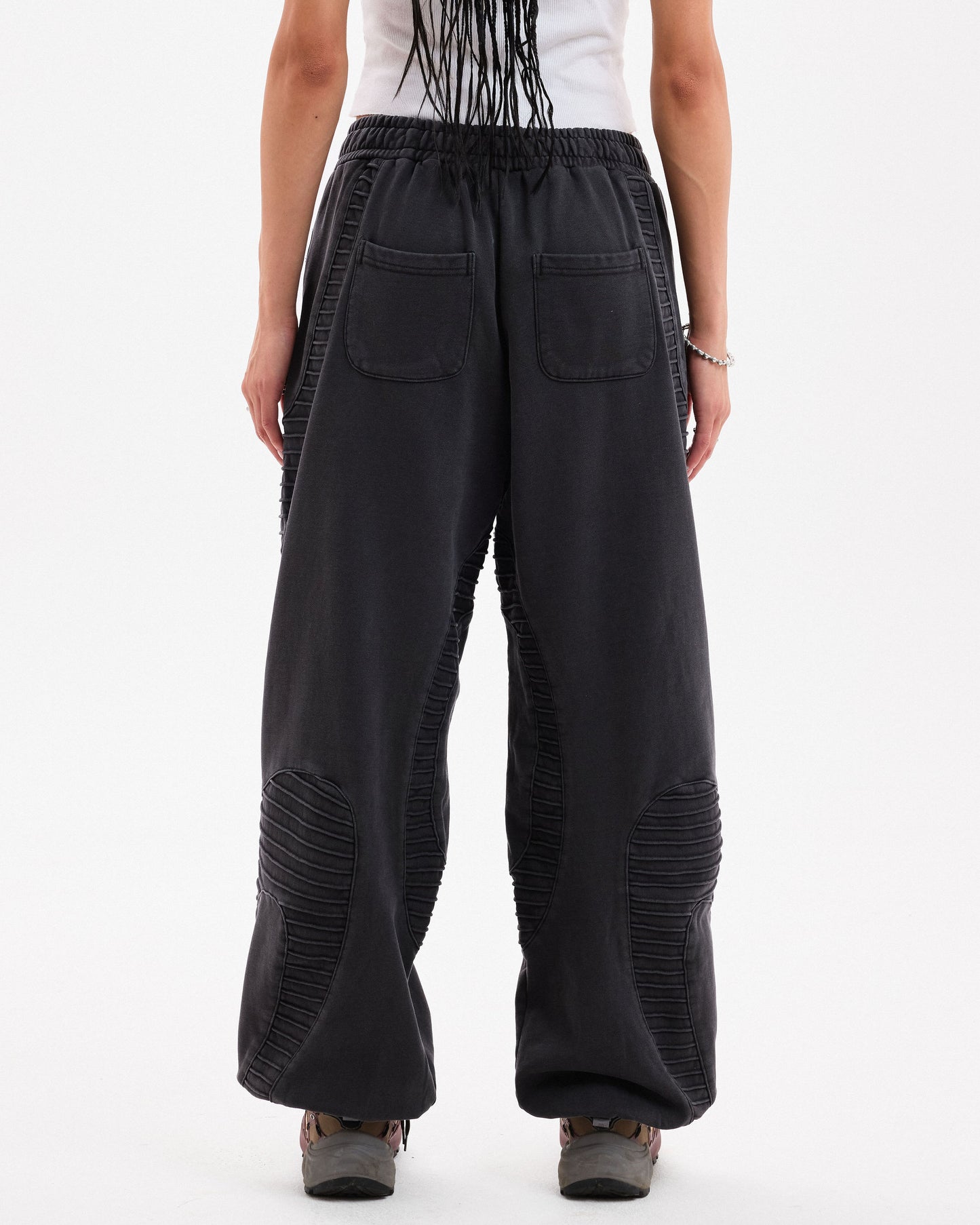 TEXTURED TRACKIES - Charcoal